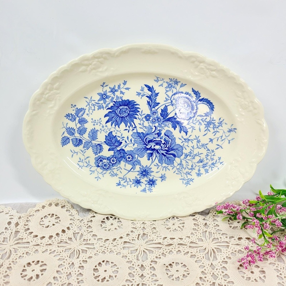Vintage Taylor Smith Taylor Center Bouquet Blue Ironstone Platter 11" USA